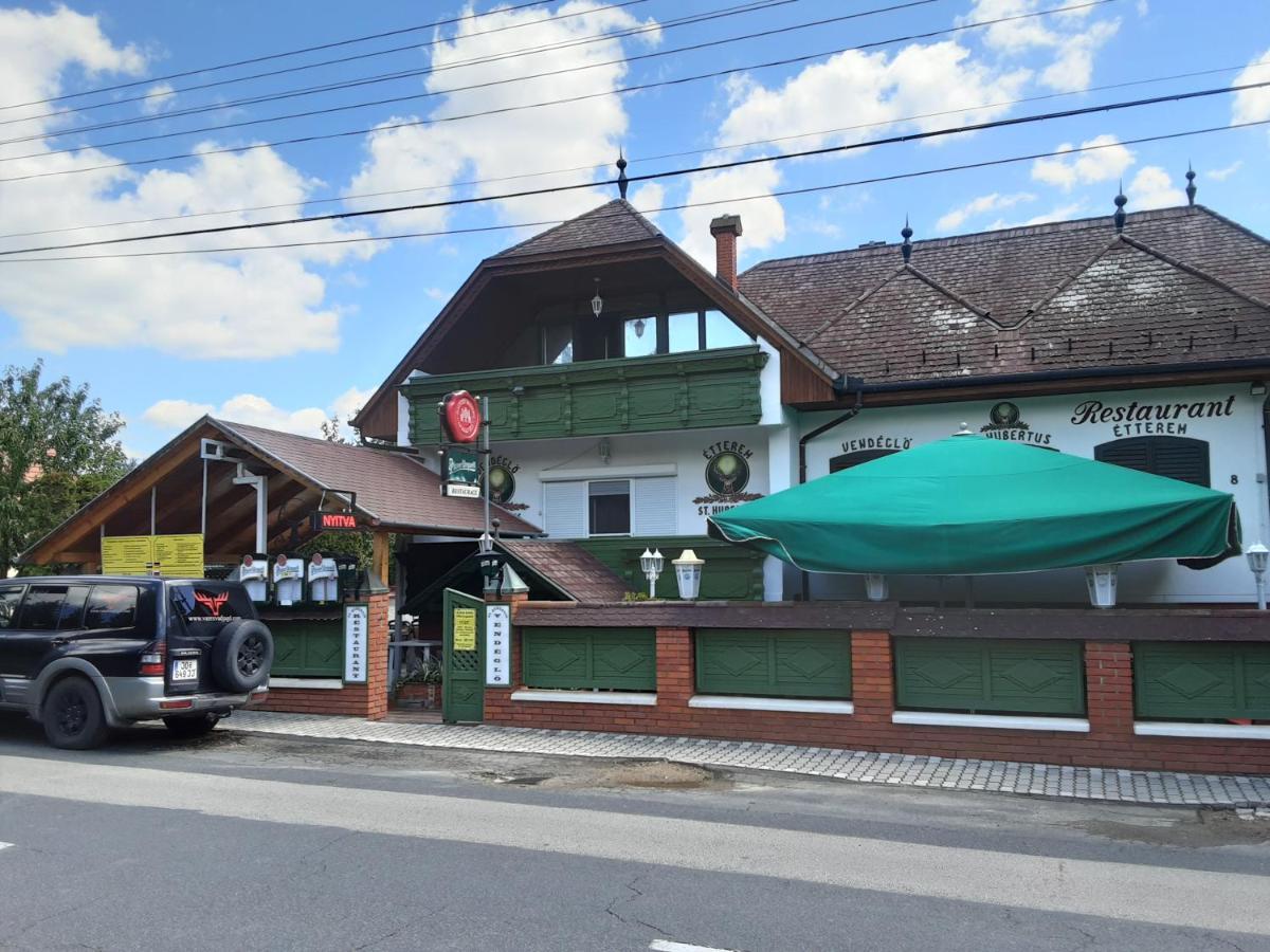 Bed and Breakfast St Hubertus Panzio Hévíz Exteriér fotografie