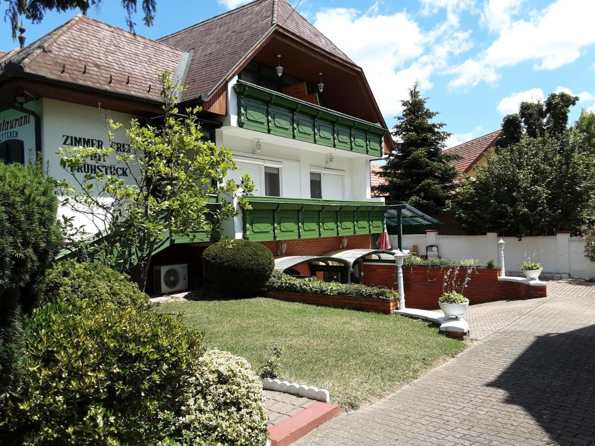 Bed and Breakfast St Hubertus Panzio Hévíz Exteriér fotografie
